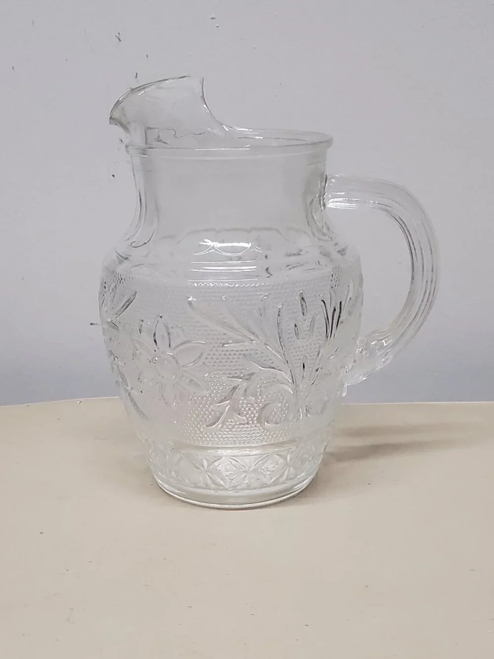 Vintage 37 Oz Ice Lip Juice Pitcher Sandwich Clear by Anchor Hocking